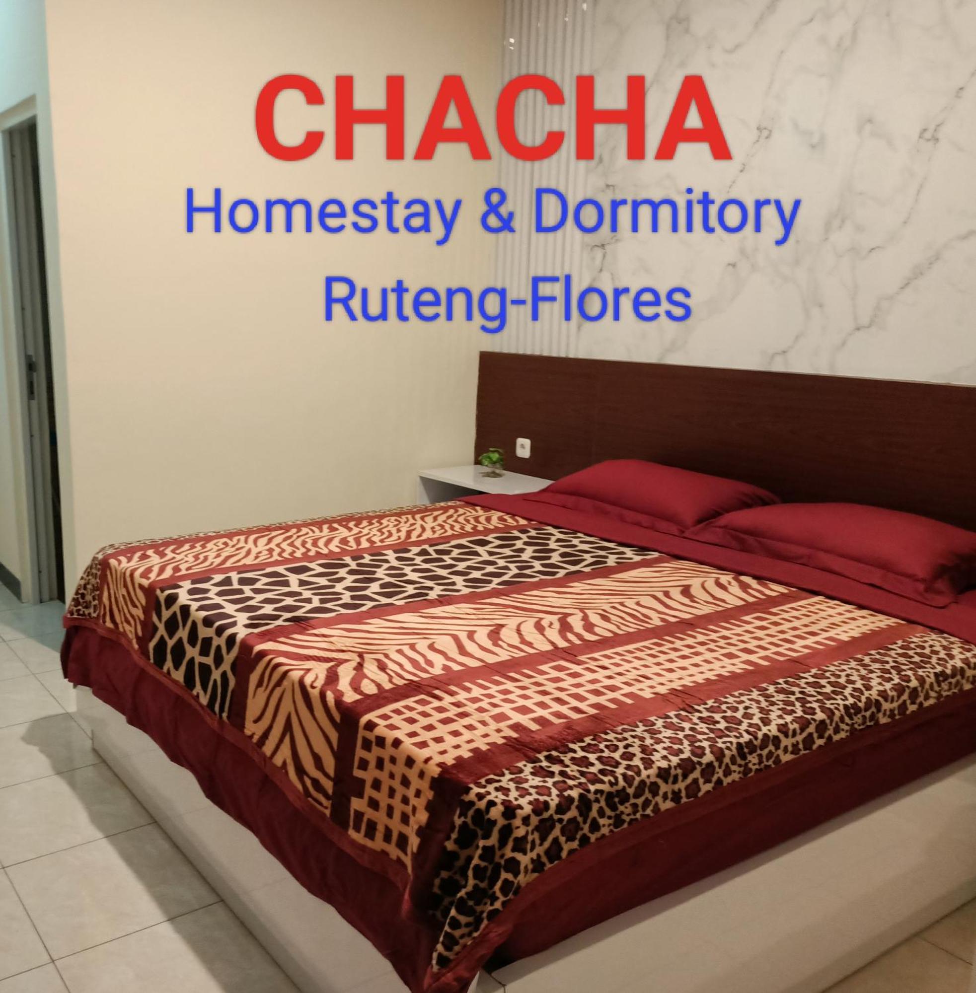 Chacha Homestay&Dormitory Ruteng Exterior foto